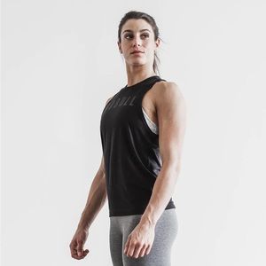 WOMEN'S HIGH-NECK NOBULL TANK BLACK MEDIUM